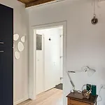 Apartman Levoasi 9 *